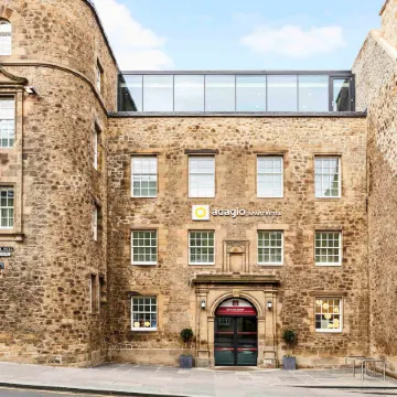 Aparthotel Adagio Edinburgh Royal Mile Отели рядом с достопримечательностью «Ройал Майл»