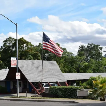 Red Bluff Inn