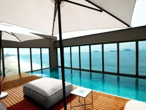 Janeiro Hotel