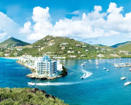 Oyster Bay Beach Resort Hotels in Sint Maarten