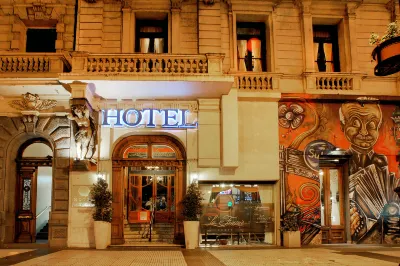 La Fresque Hotel