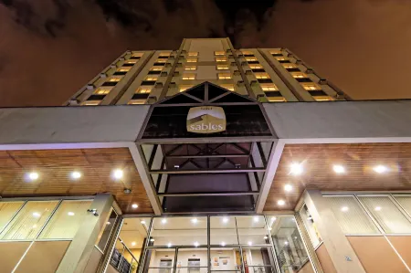Sables Hotel Guarulhos Отели в г. Гуарульюс