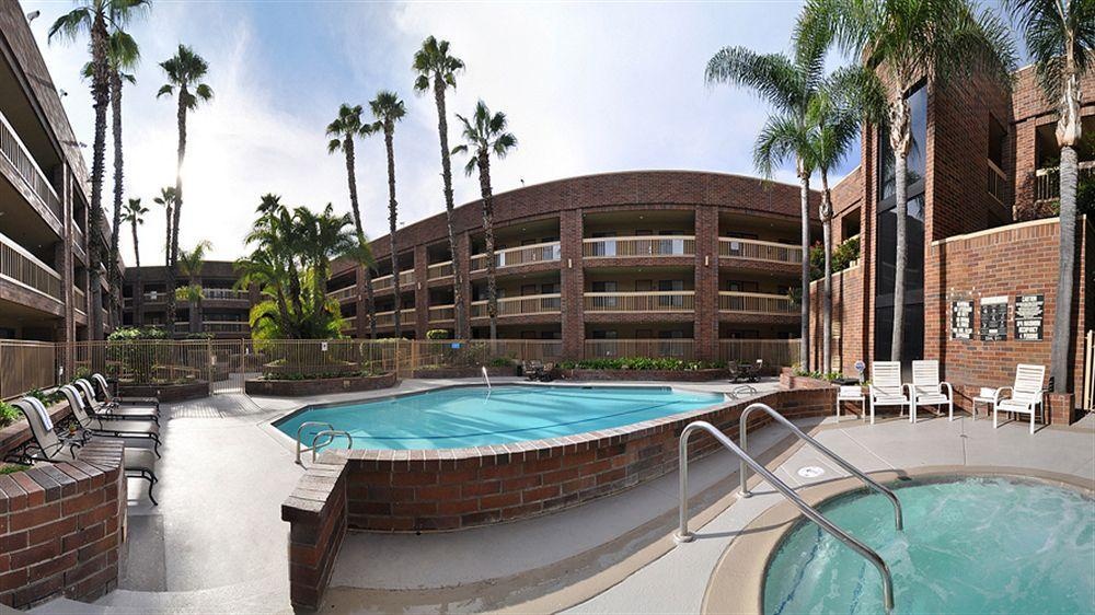 Best Western Plus Meridian Inn & Suites, Anaheim-Orange