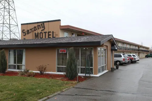 Saxony Motel Hotels in Chatham