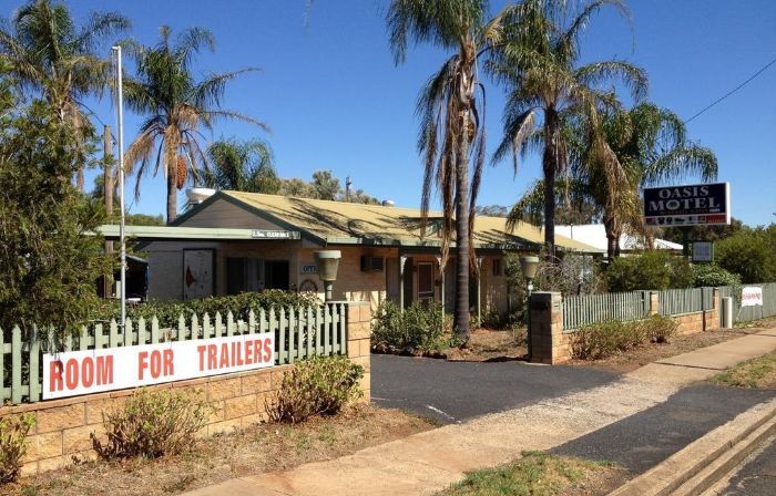 Oasis Motel