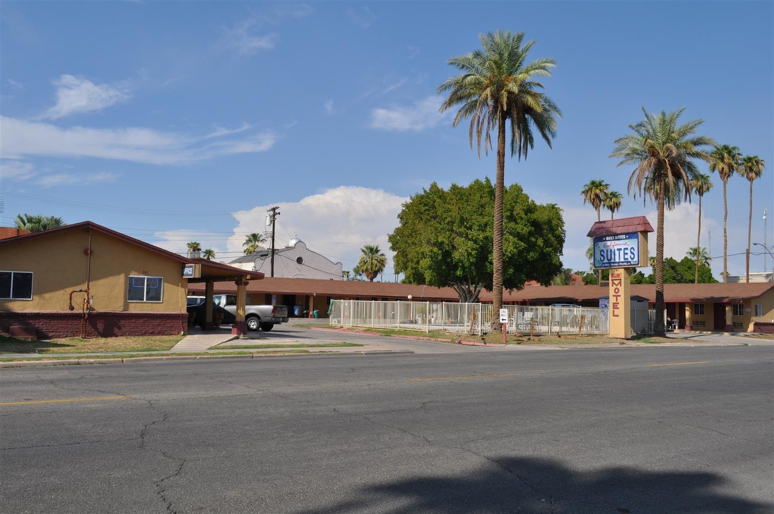 California Suites Motel