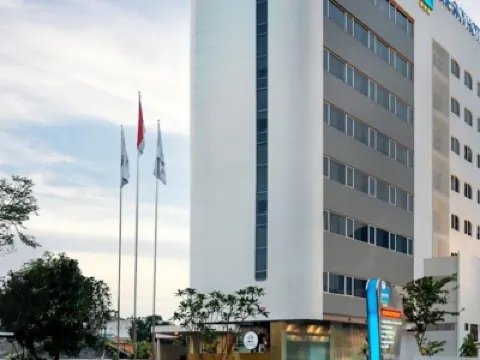 Blue Sky Hotel Petamburan Hotels near Slipi