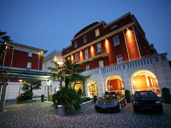 10 Best Hotels near Galleria Massimo Minini - Galleria d'arte  Contemporanea, Brescia 2022 | Trip.com