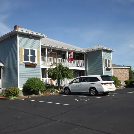 Mariner Resort