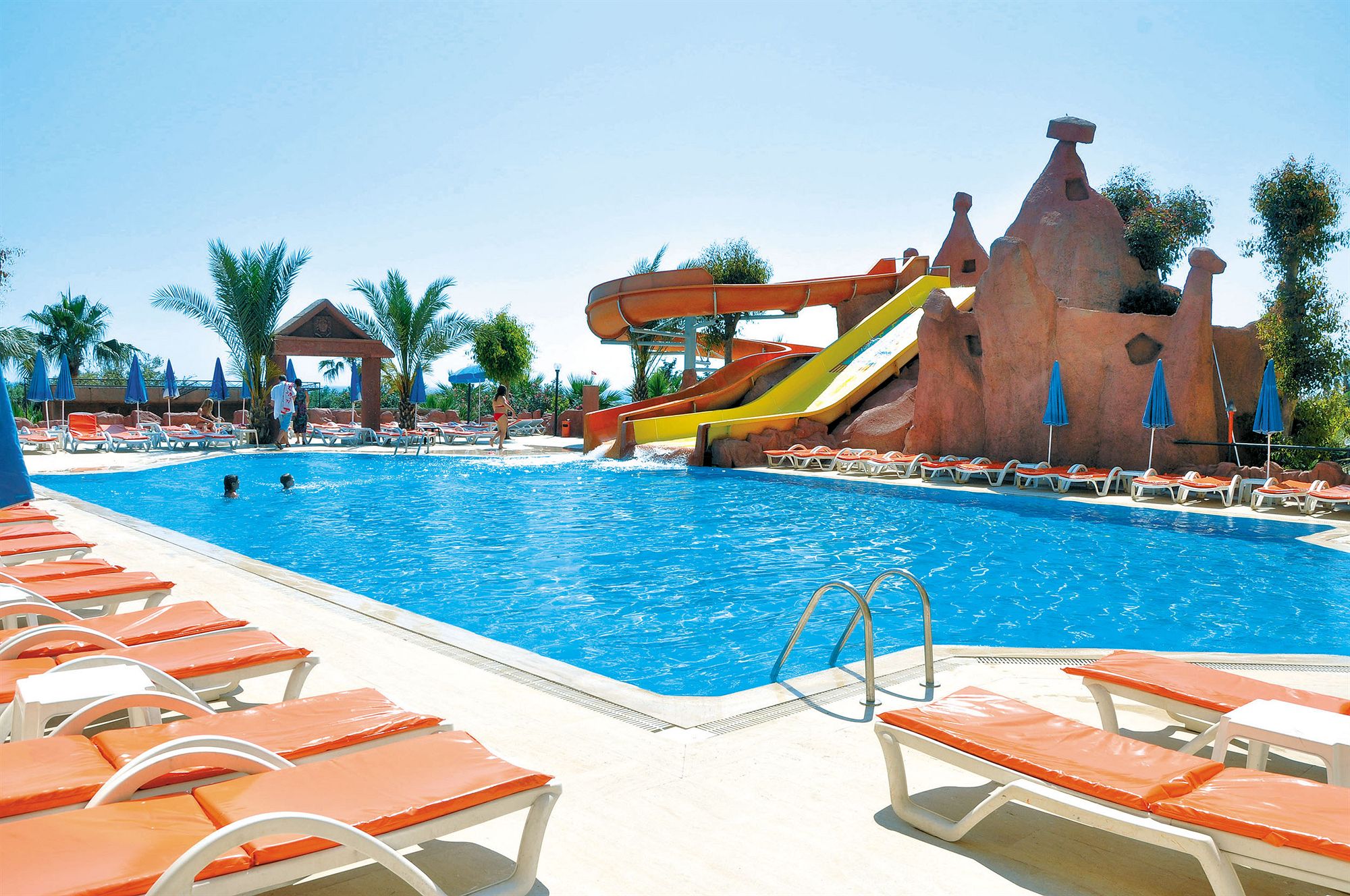 M.C Mahberi Beach Hotel – All Inclusive