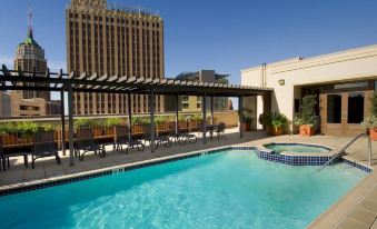 Drury Inn & Suites San Antonio Riverwalk