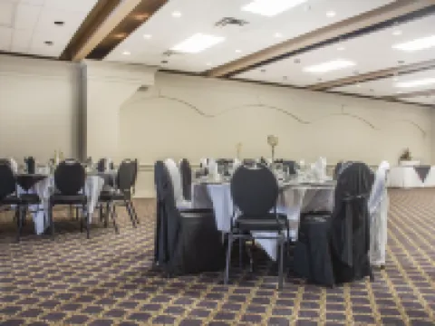 Village Inn & Suites Hotels in Point Edward