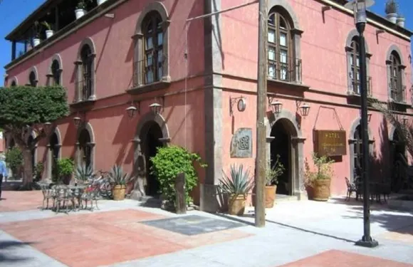 洛雷託的波薩達德拉斯弗洛雷斯精品酒店