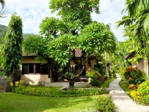 Hidden Paradise Cottages