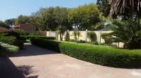 Ikaze Guest House Hotels in Brakpan