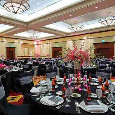 Auburn Hills Marriott Pontiac Dining/Meeting Rooms