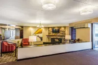 Comfort Inn Grand Rapids Airport