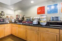 Comfort Inn & Suites - Frühstück