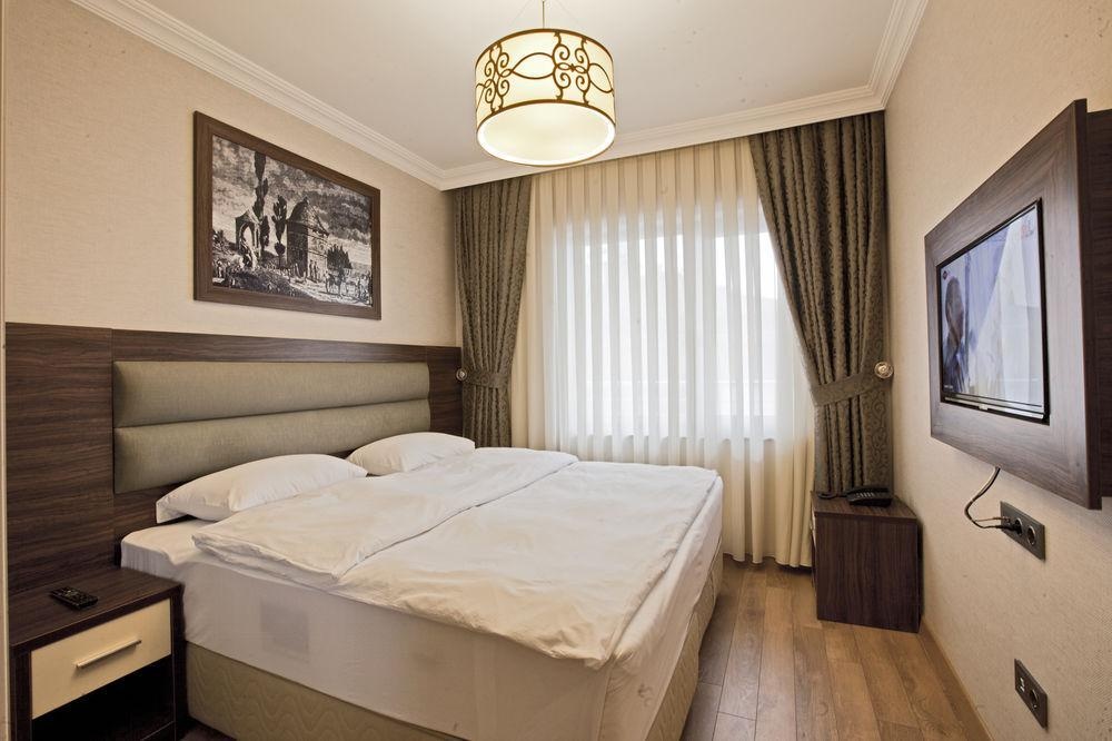 Panagia Suite Hotel