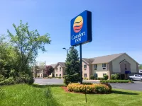 Comfort Inn & Suites Hotels near Nova VR