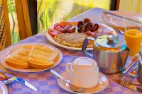 Poa Place Resort & Hotel - Where Nature Meets Comfort - breakfast