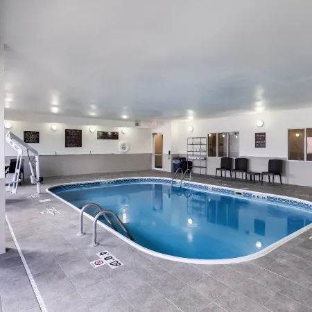 Comfort Suites Lincoln North