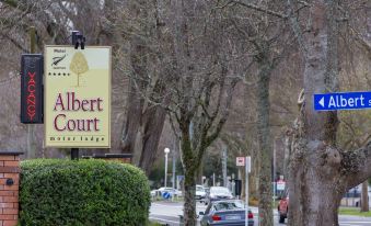 Albert Court Motor Lodge