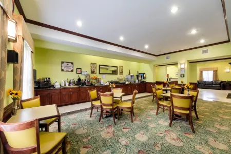 Best Western Ingleside Inn  Suites