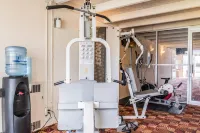 Days Inn by Wyndham Carlisle North - Gym