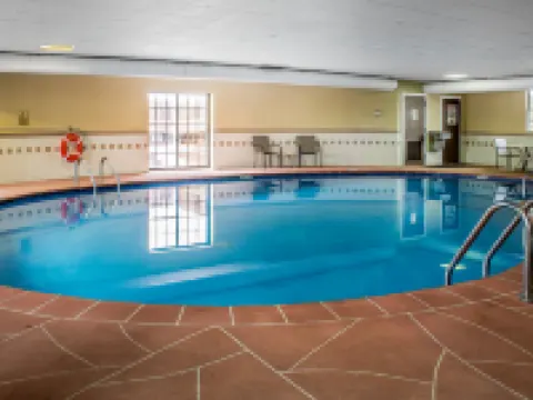 Quality Inn Newton at I-80 Hotels in Newton