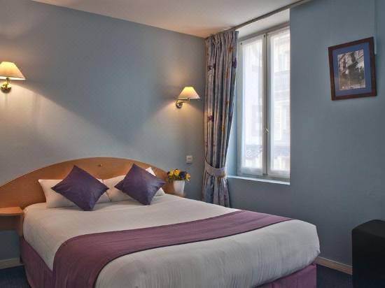 Hotel France Albion Room Reviews Photos Paris 21 Deals Price Trip Com