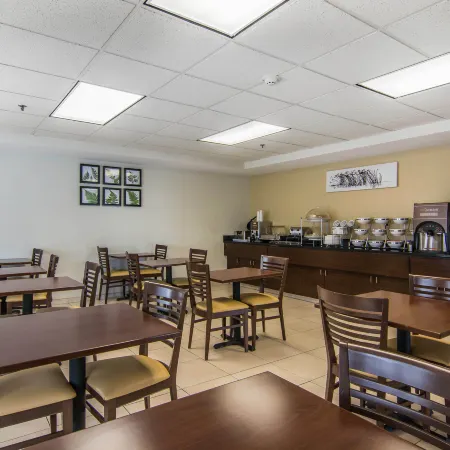 Sleep Inn & Suites Chesapeake - Portsmouth