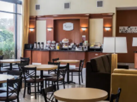 Sleep Inn & Suites Stafford - Sugarland Hotels in Stafford