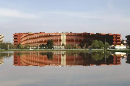 Ripamonti Residence & Hotel Milano Отели рядом с достопримечательностью «Castello di Macconago»