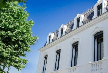 Hôtel In Situ Отели в г. Безье