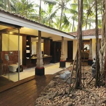 Niraamaya Wellness Retreats, Surya Samudra, Kovalam