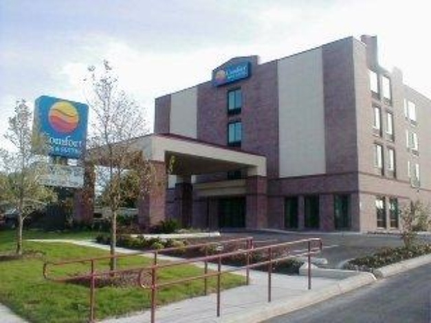 Comfort Inn & Suites San Antonio Airport