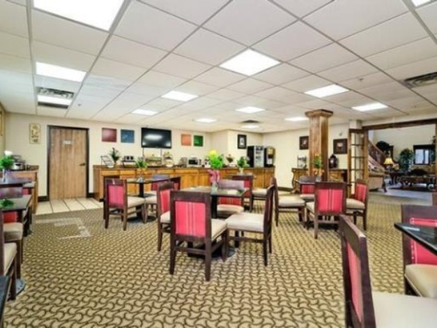 Comfort Inn & Suites Ponca City Near Marland Mansion