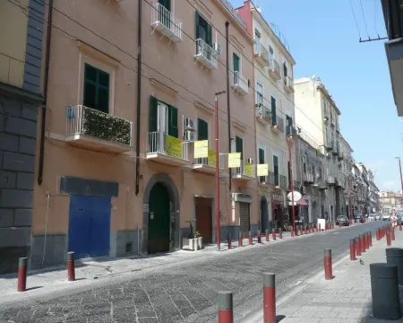 イ パピリ B&B アパートホテル エルコラーノのホテル