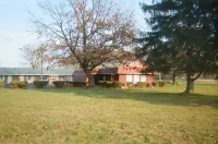 Cool Springs Inn Hotels in La Porte