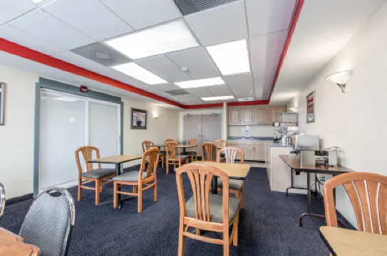 Econo Lodge Morristown West