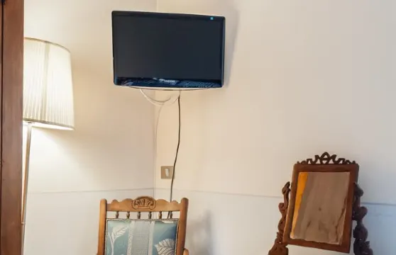 方濟各雷迪民宿