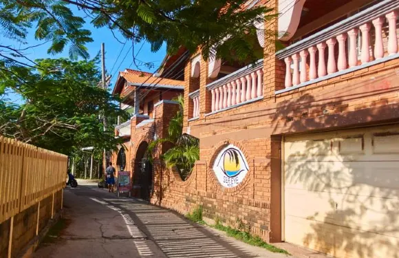 海眼酒店 - 拉古納大廈