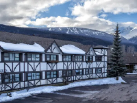 Prestige Hudson Bay Lodge, Premier Collection Hotels in Smithers