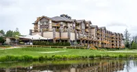 斯闊米什行政套房度假酒店 - 山景