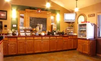 AmericInn by Wyndham Sturgeon Bay Hotels in Sturgeon Bay