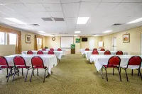 Quality Inn & Suites Goodyear - Phoenix West Hotels in Avondale