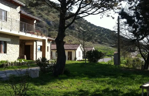 森託馬尼塔維納酒店