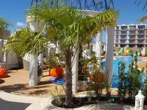 Harmony Suites Saint Vlas