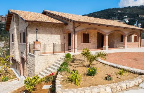 伊爾卡薩德拉雷吉納民宿